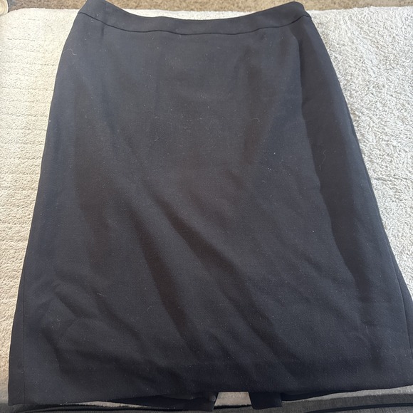 Women's Size 8 Jones New York‎ Black Skirt 26" Long - Picture 1 of 8
